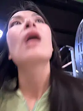 Ninazhang online show from October 31, 1:51 am