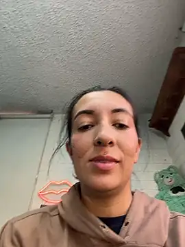 SALOME KORLAND online show from February 18, 8:08 pm