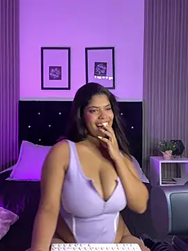 ashlycarteer online show from October 3, 7:19 pm