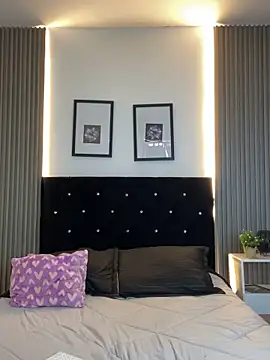 ashlycarteer online show from September 13, 7:11 pm