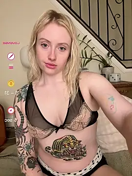 seeunexttuesday online show from July 3, 4:40 am
