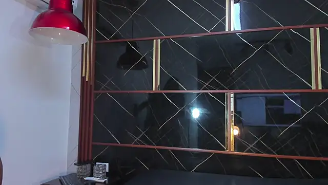 HannyThompson online show from March 11, 12:52 pm