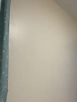 avamaxwell online show from February 19, 10:30 pm