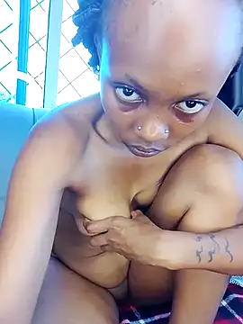 SeffieLucy online show from November 14, 9:31 am