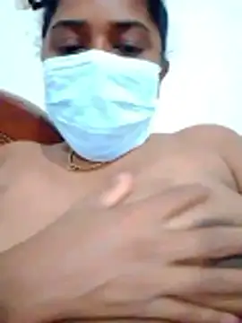 boosypussy online show from April 3, 8:51 pm