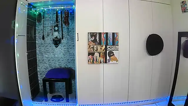 BaDSubMiss online show from November 25, 4:36 am