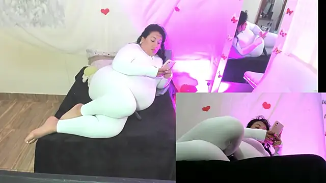 Clunita online show from February 17, 10:31 pm