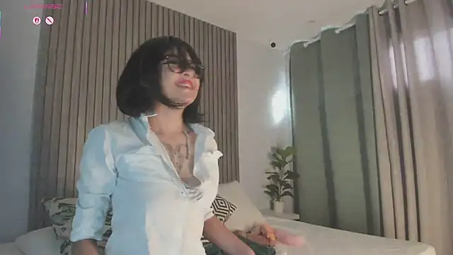 Blue Sixx online show from October 2, 1:16 pm