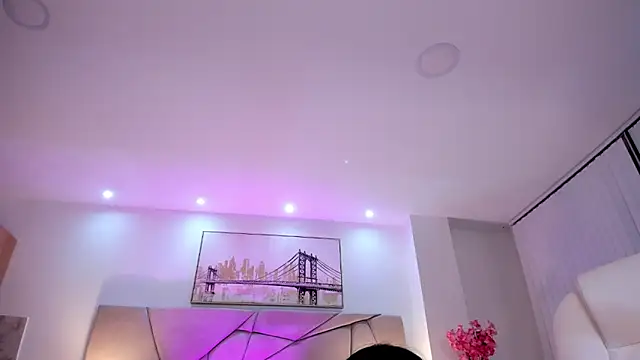 miranda crawfor online show from February 11, 5:09 am