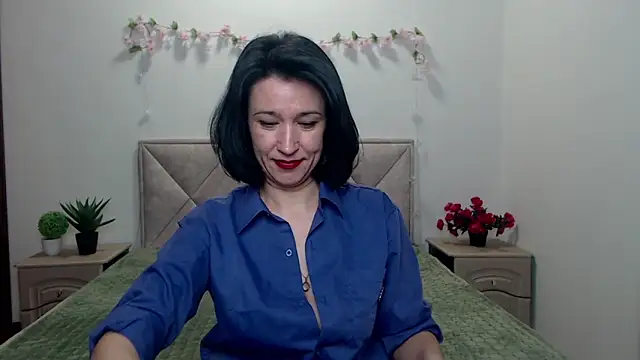 CameronEnns online show from April 17, 12:29 pm