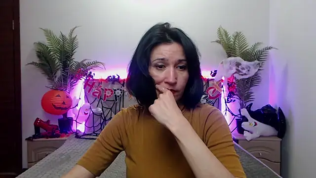 CameronEnns online show from October 21, 12:42 pm