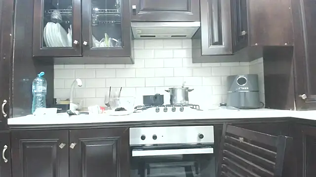 Snapshot of ButterflyBlondie chatting on June 16, 3:29 am ButterflyBlondie online show from June 16, 3:29 am