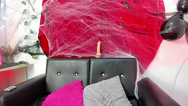 Mishell Bons online show from October 30, 6:53 pm