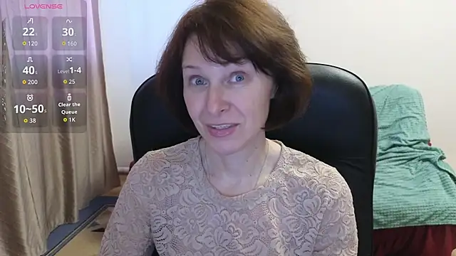 Lia Tito online show from February 3, 1:16 pm