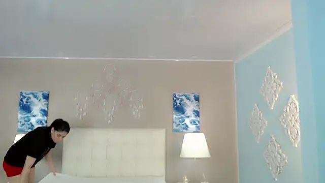 maddissonivanova online show from October 25, 6:59 pm