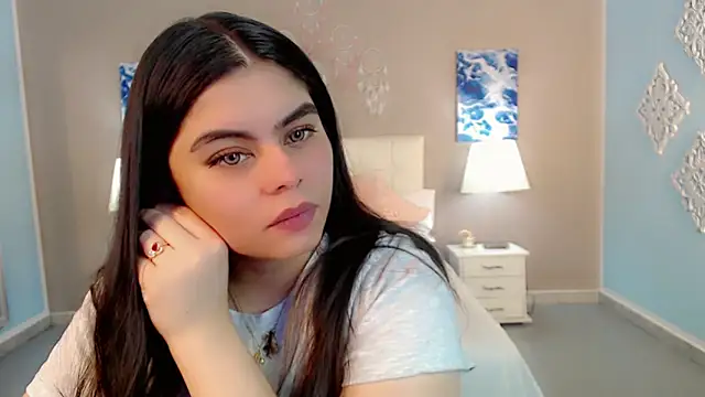 maddissonivanova online show from November 30, 7:18 pm