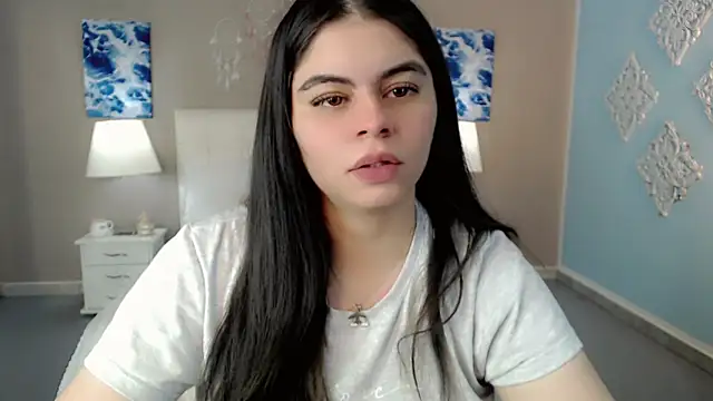 maddissonivanova online show from November 9, 1:45 am