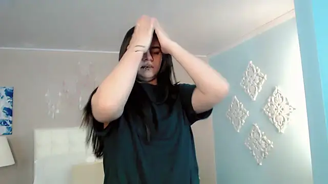 maddissonivanova online show from October 22, 7:08 pm