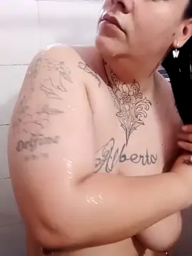 valen1891 online show from November 21, 11:45 am