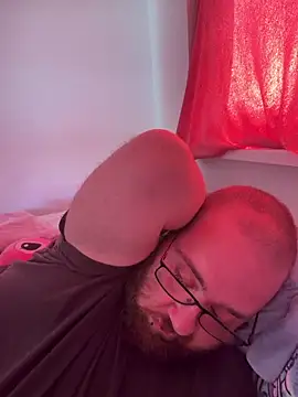 mrandmrsdarkside online show from April 9, 1:27 pm