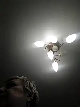 StarNicole online show from November 4, 6:18 am