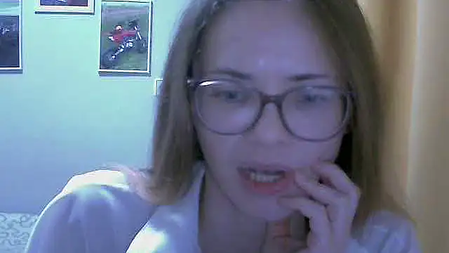 SEA Dream online show from December 15, 4:40 am