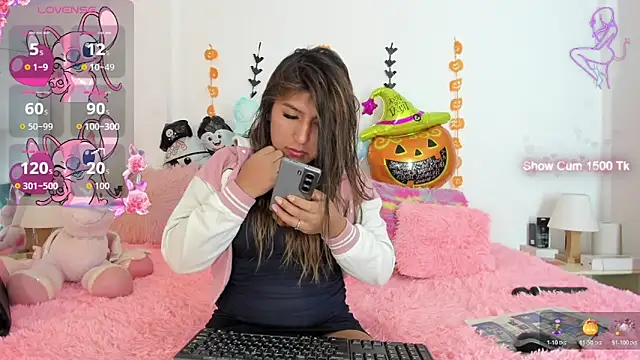 Ariana-Fernandez online show from October 23, 12:44 pm