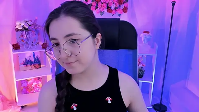 VirtuallVoyant online show from October 17, 7:22 am