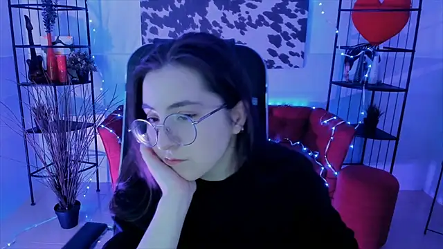 VirtuallVoyant online show from September 16, 5:26 am