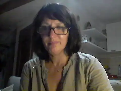 Snapshot of Elena48324 chatting on September 25, 5:01 pm Elena48324 online show from September 25, 5:01 pm