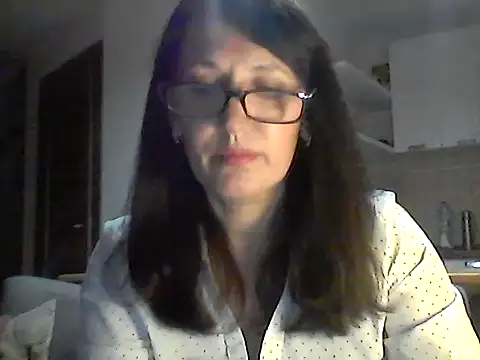 Snapshot of Elena48324 chatting on October 27, 6:35 pm Elena48324 online show from October 27, 6:35 pm