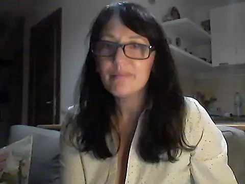 Elena48324 online show from November 4, 7:30 pm