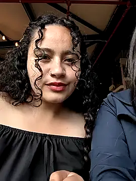 Yaya watson online show from November 7, 9:20 pm