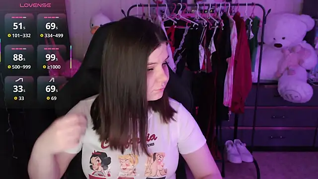 AmyVibess online show from March 27, 8:09 pm