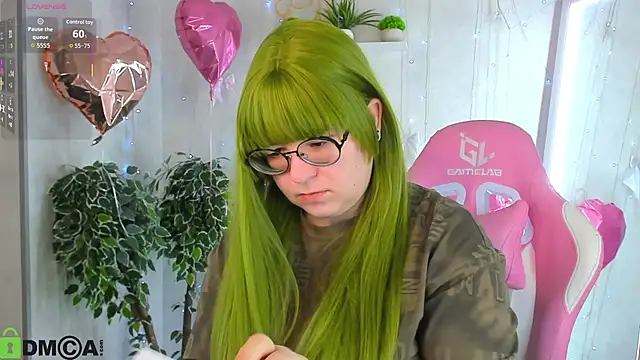 Michelle Wilsson online show from February 22, 7:31 am