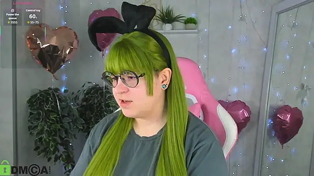 Michelle Wilsson online show from February 23, 8:25 am