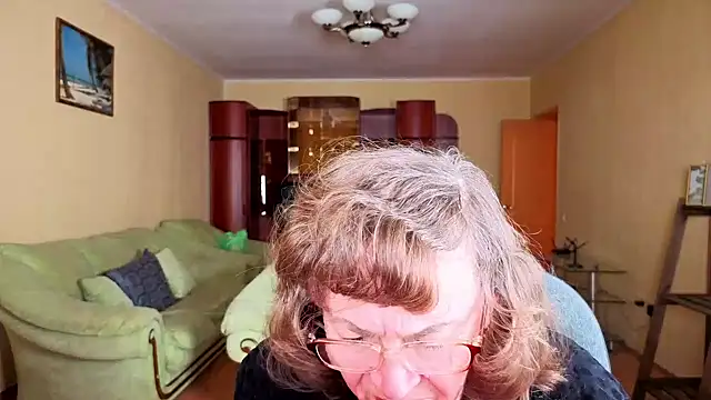 Betty Brick online show from January 18, 3:52 pm