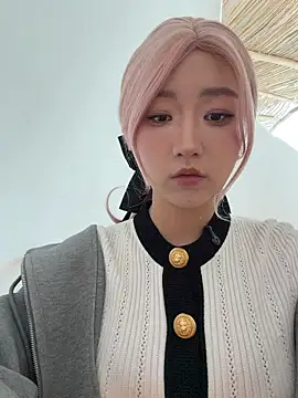 winter11 online show from March 15, 1:29 am