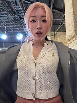 winter11 online show from January 13, 4:18 am