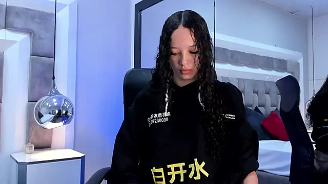 JuliettaBleer online show from October 8, 11:58 am