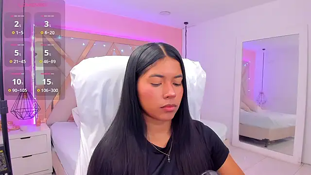 samantaa shy online show from March 7, 3:35 am