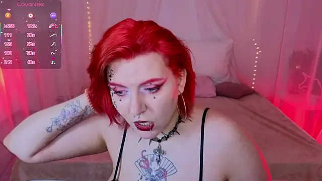 bluelunaray online show from January 14, 10:09 am