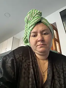 Liza Will online show from November 17, 6:14 am