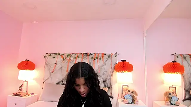 LittleeStar online show from October 6, 3:34 am