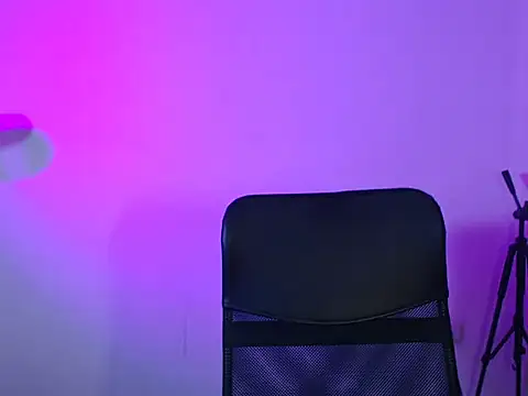 Snapshot of Gigibies1 chatting on September 12, 1:07 pm Gigibies1 online show from September 12, 1:07 pm