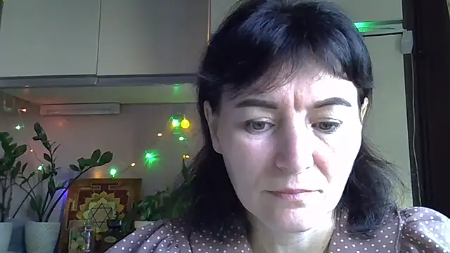 Krystal 82 online show from September 26, 3:20 pm