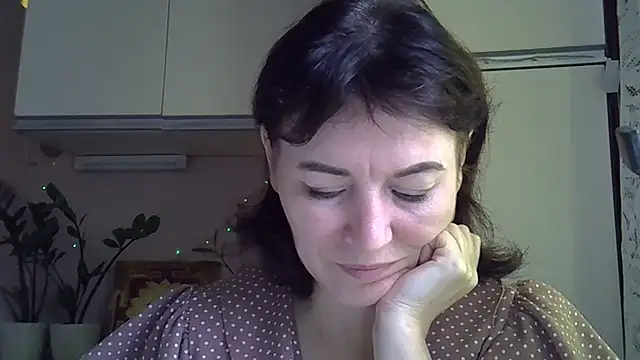 Krystal 82 online show from September 22, 8:13 am