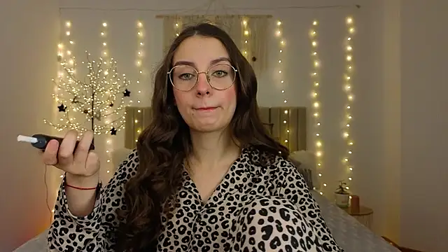 Real cutie1 online show from January 19, 1:40 pm