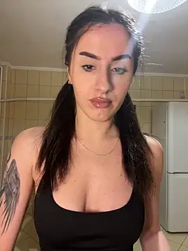 AriaAdda online show from March 2, 5:52 pm