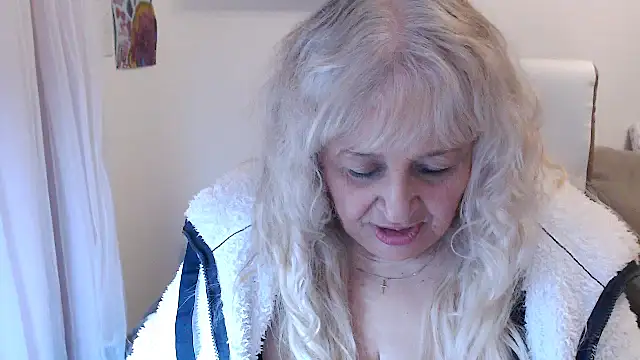 SusiLifeXXX online show from October 30, 11:28 pm